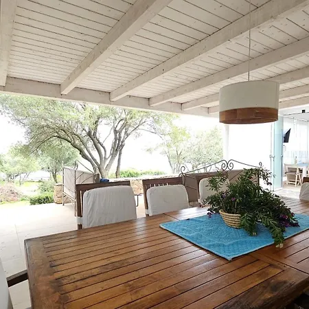 Dimora Marinella-porto Rotondo Holiday home